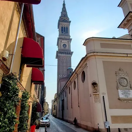 Jungle Sunshine Apartament Alessandria